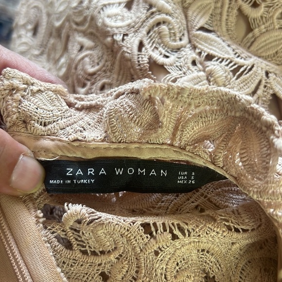 Zara Women’s Blush Pink Guipure Lace Knee Length Dress Size S - Picture 12 of 17